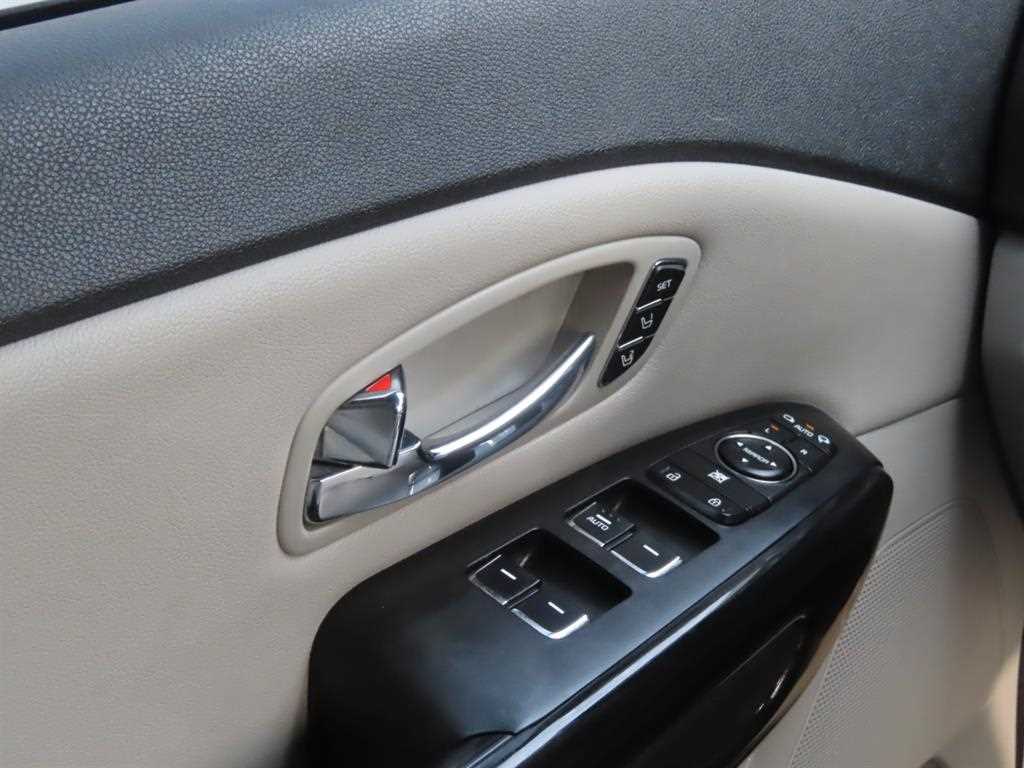 KIA Carnival 2019 Negro - Importación desde Corea - HF Imports Iquique - Foto 14