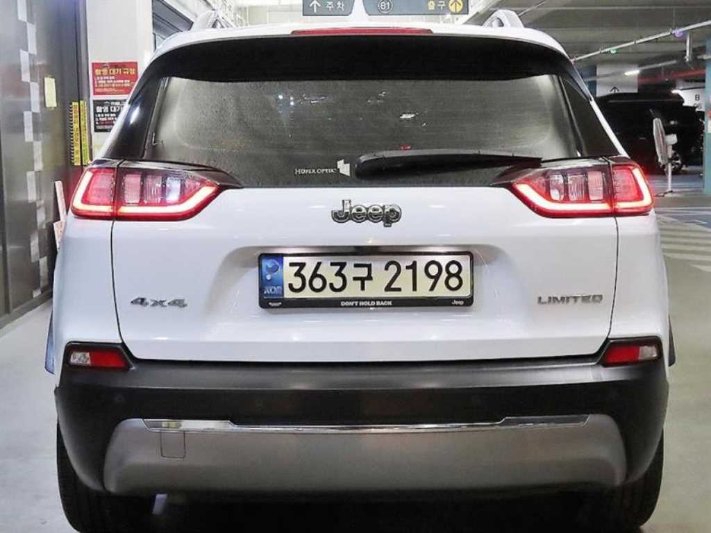 Jeep Cherokee - Vista 5