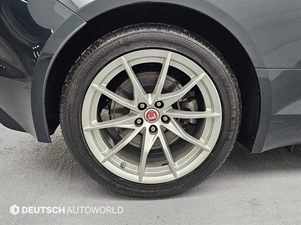 Jaguar F-TYPE - Vista 5