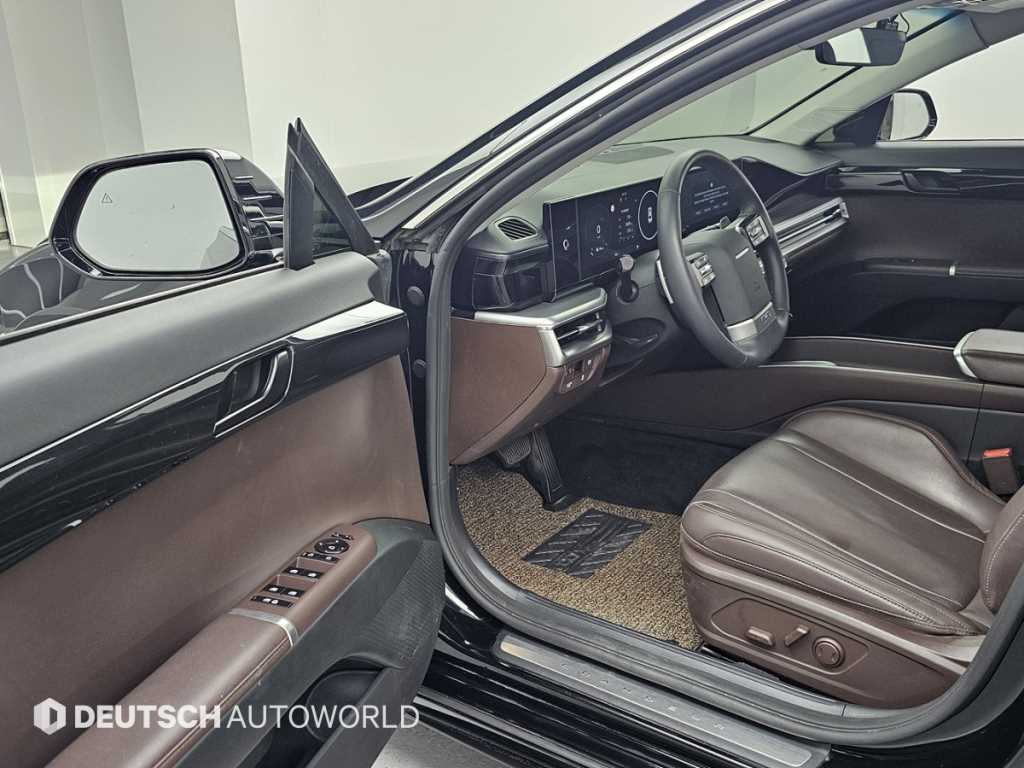 HYUNDAI Grandeur - Vista 11