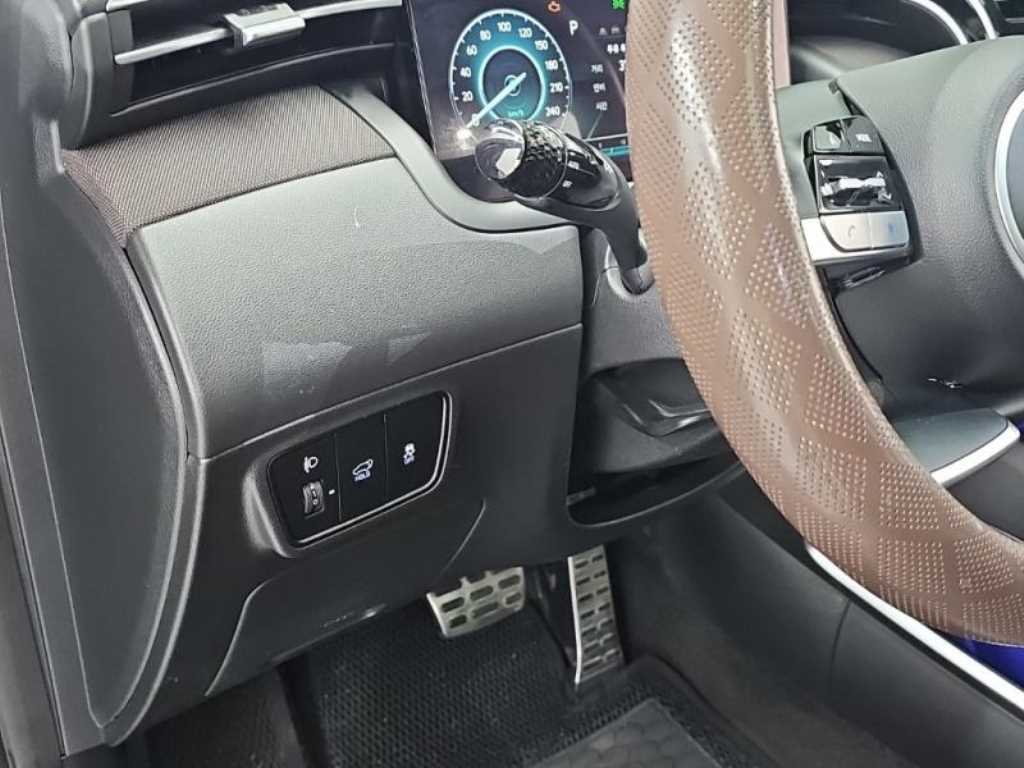 HYUNDAI Tucson - Vista 8