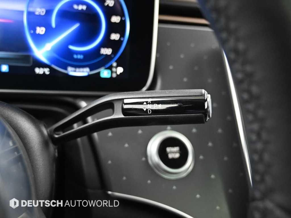 Mercedes Benz EQE - Vista 9