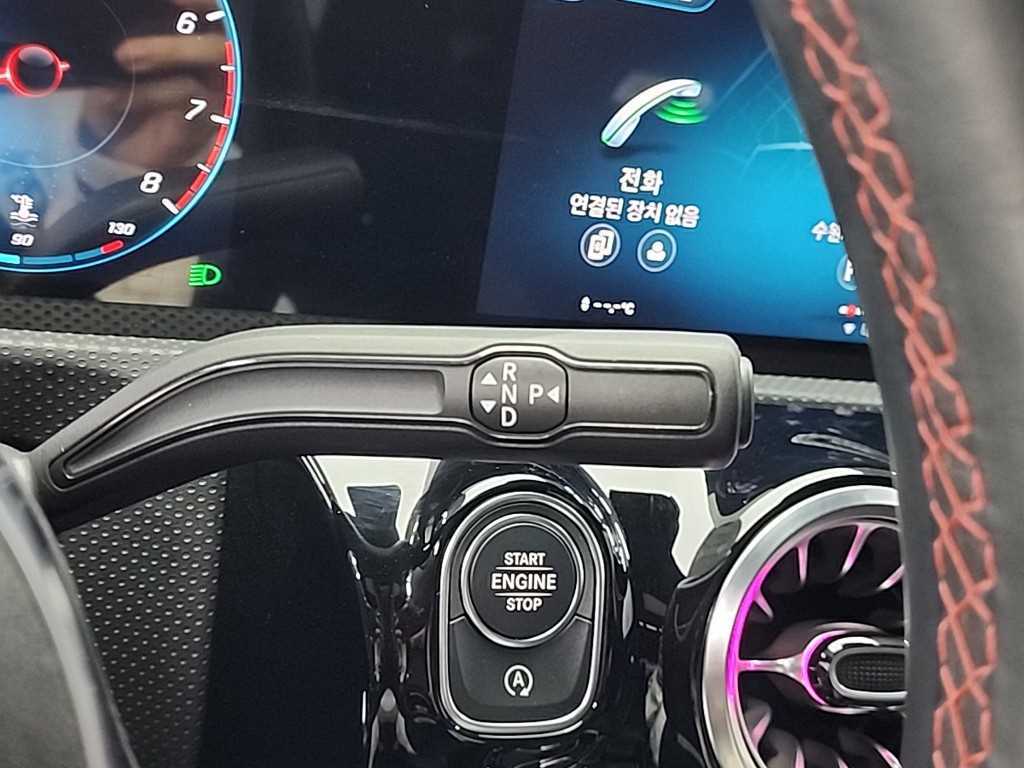 Mercedes Benz CLA Class - Vista 8