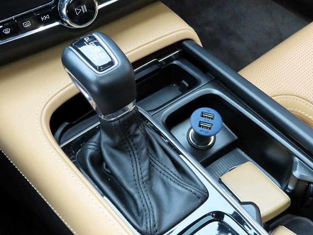 Volvo S90 - Vista 12