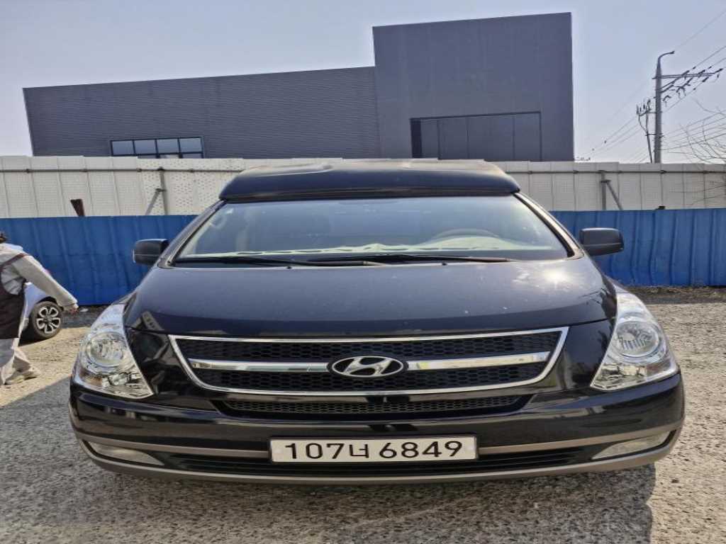 HYUNDAI Starex 2011 - Importación desde Corea - HF Imports Iquique - Foto 1