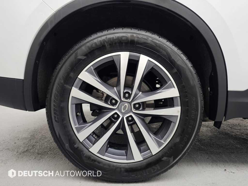 SAMSUNG QM6 - Vista 5