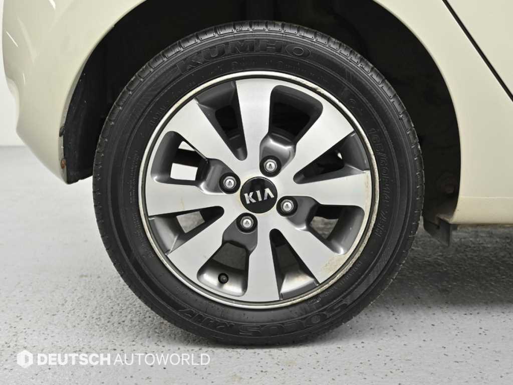 KIA Morning - Vista 5