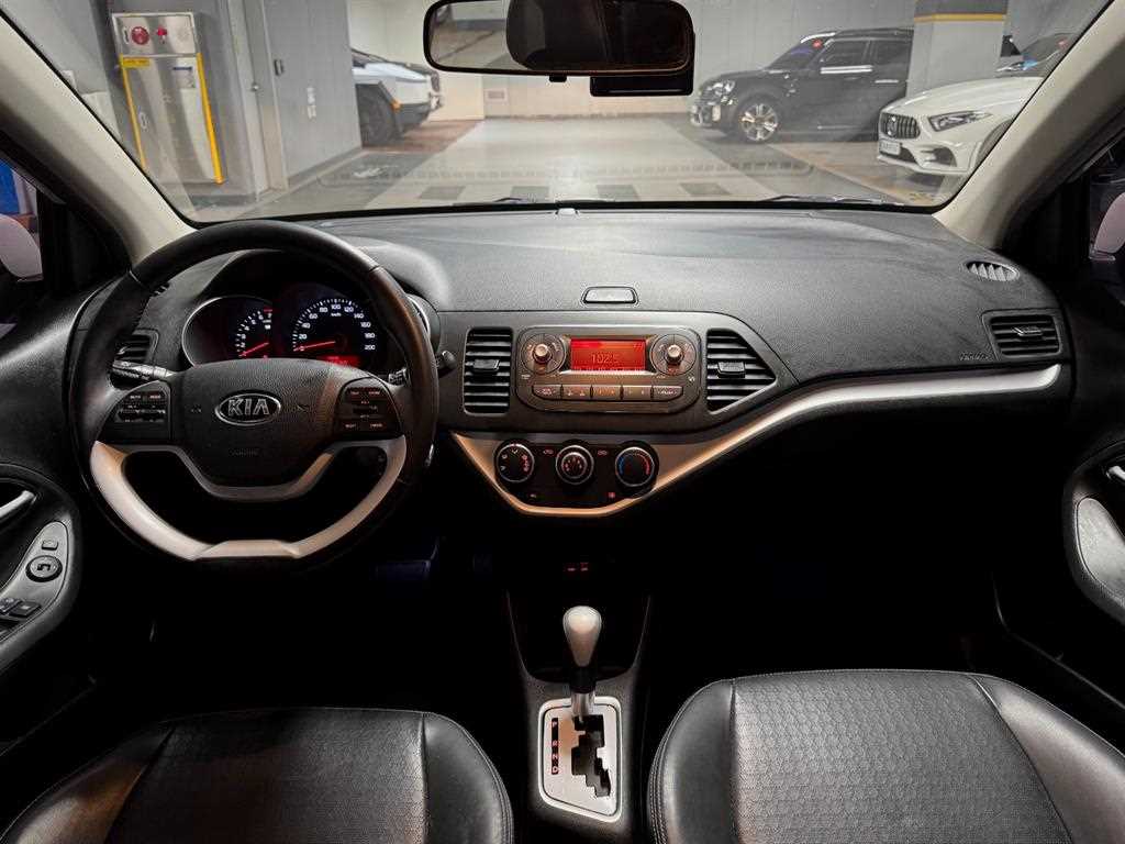 KIA Morning - Vista 10