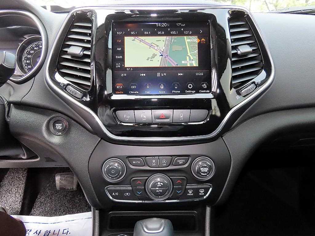 Jeep Cherokee - Vista 12