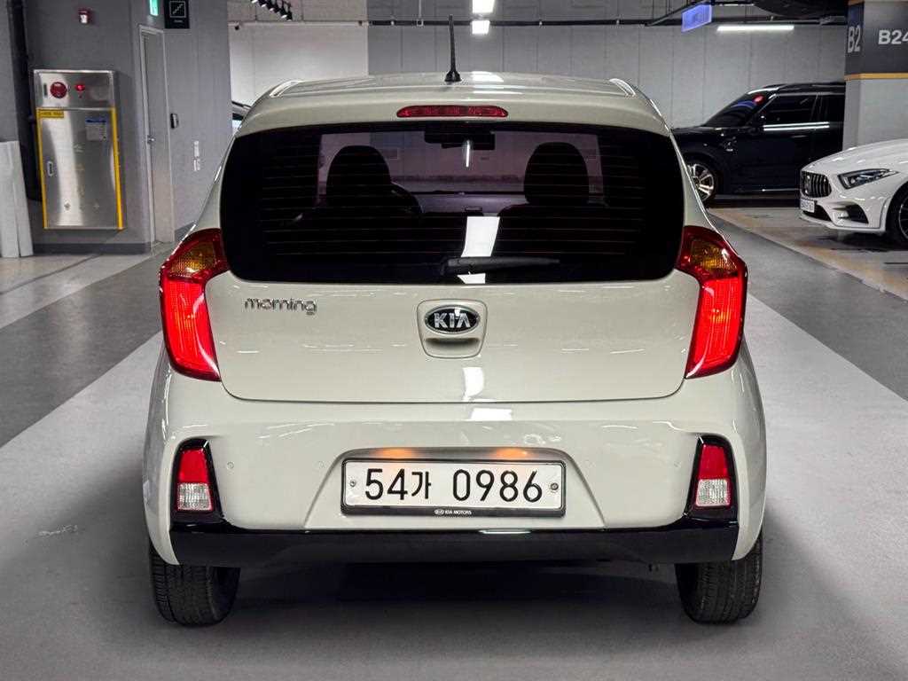 KIA Morning - Vista 5