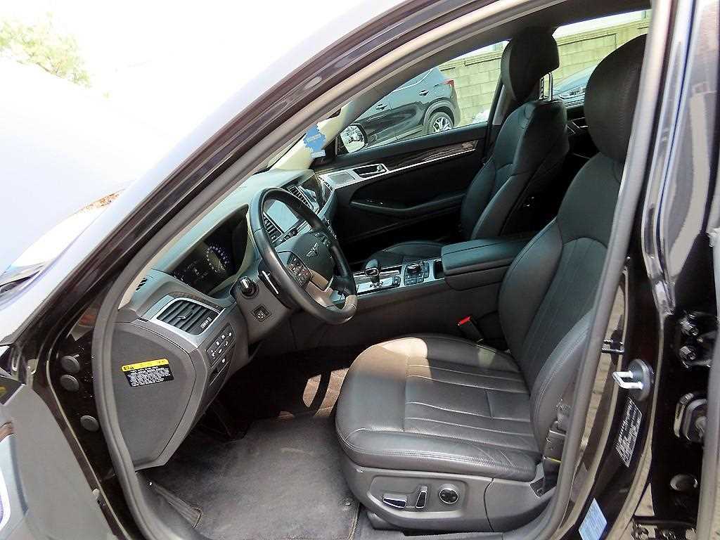 Genesis G80 - Vista 5