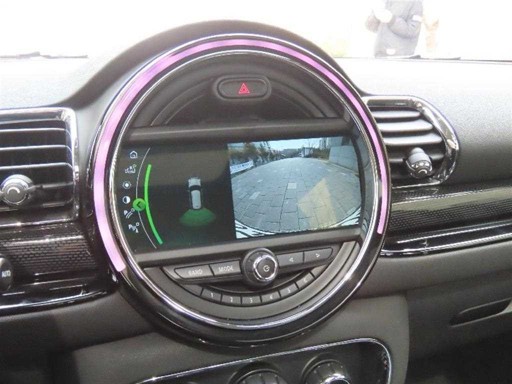 Mini Clubman - Vista 10