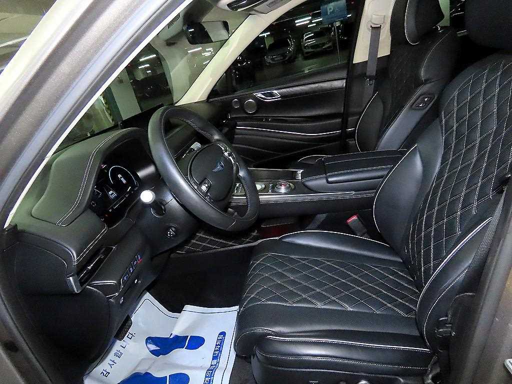 Genesis GV80 - Vista 6