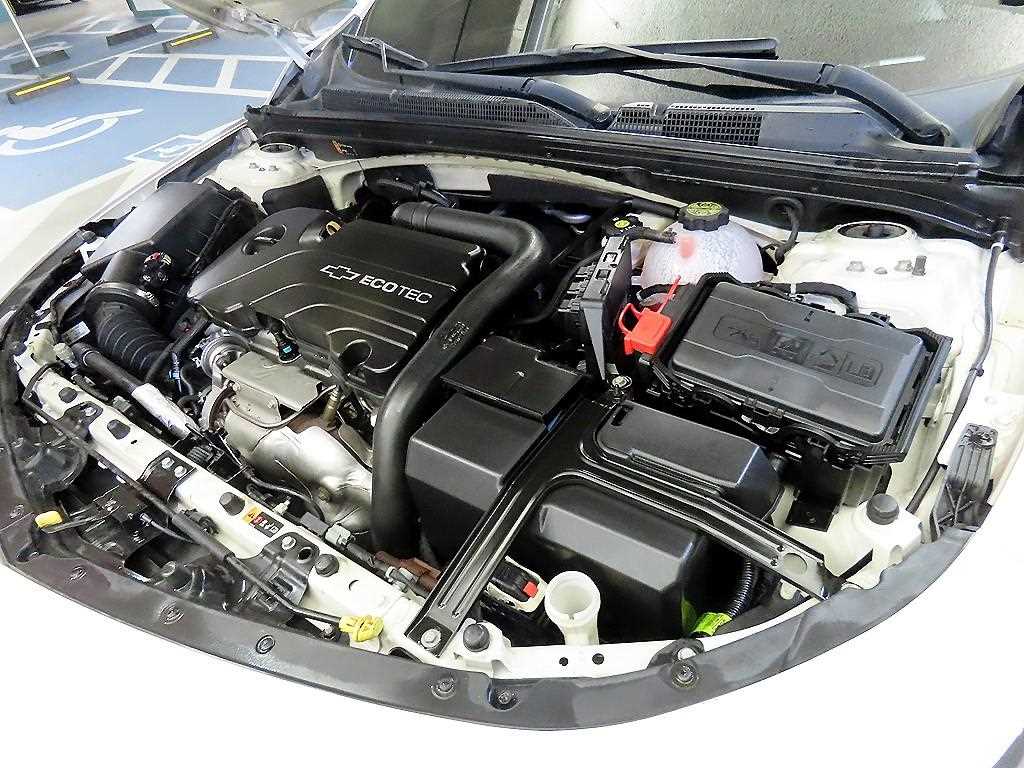 Chevrolet Malibu 2017 Blanco - Importación desde Corea - HF Imports Iquique - Foto 19