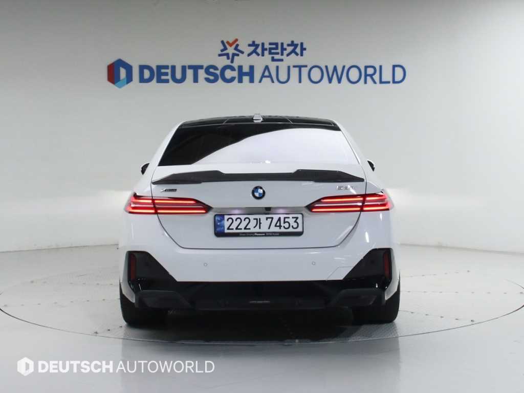 BMW 5 Series - Vista 4