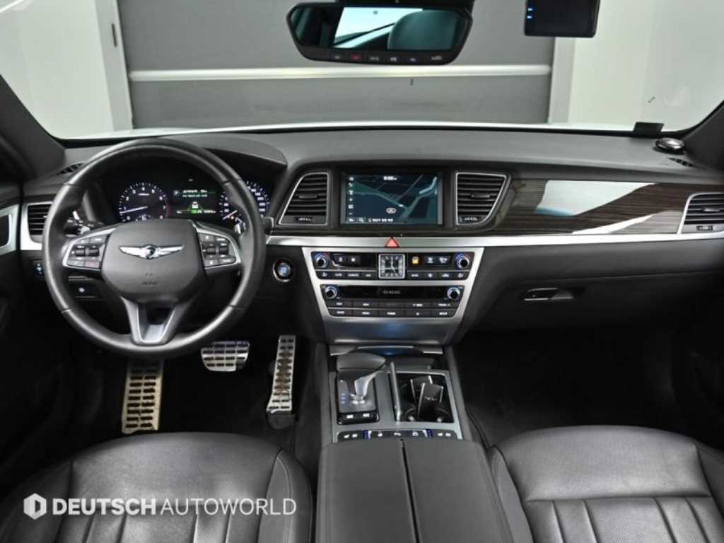 Genesis G80 - Vista 8