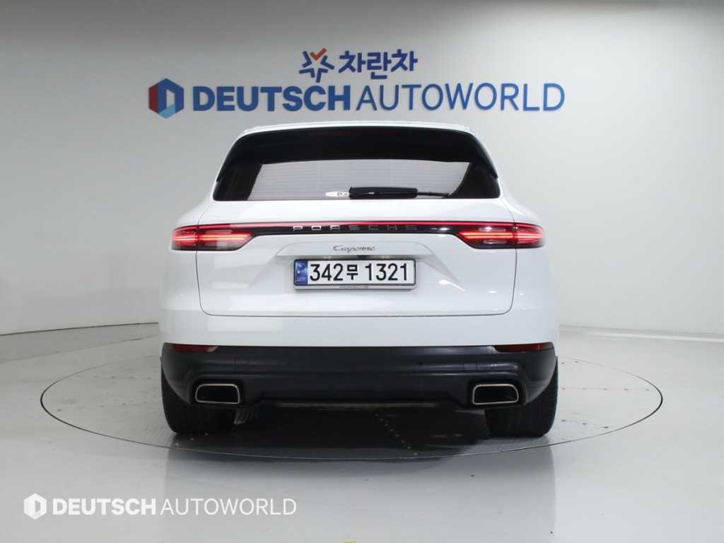 Porsche Cayenne - Vista 4