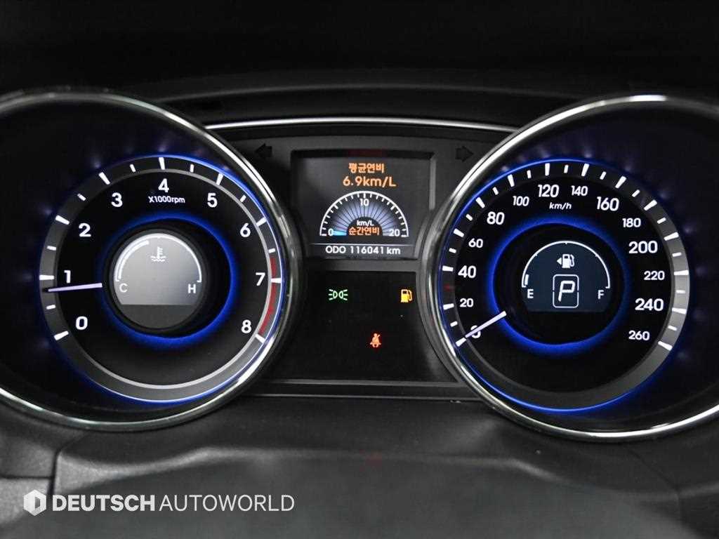 HYUNDAI Sonata - Vista 5