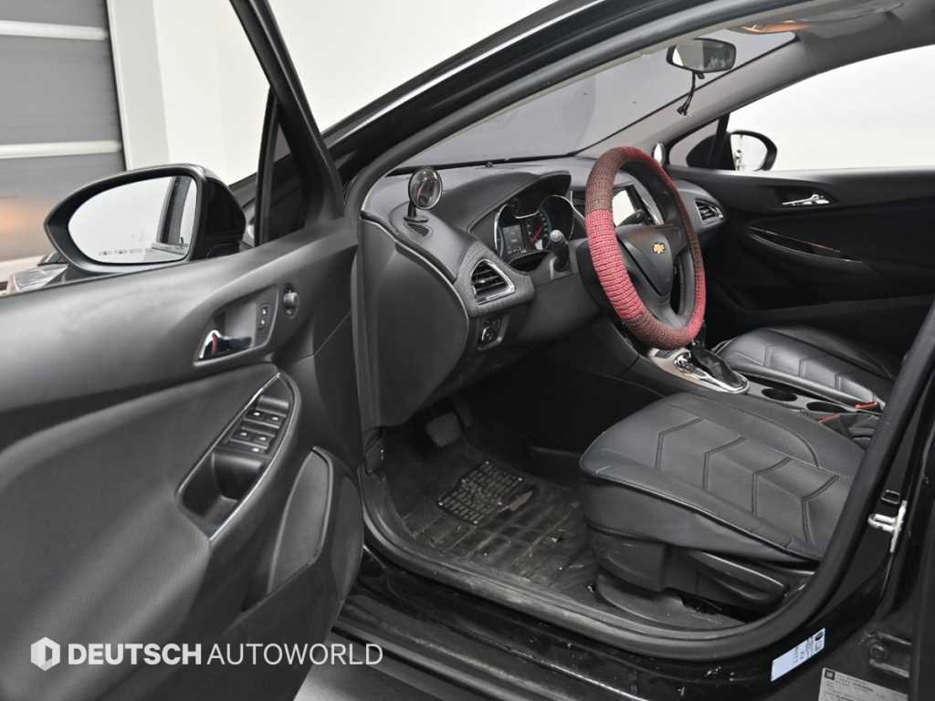 Chevrolet Cruise - Vista 11