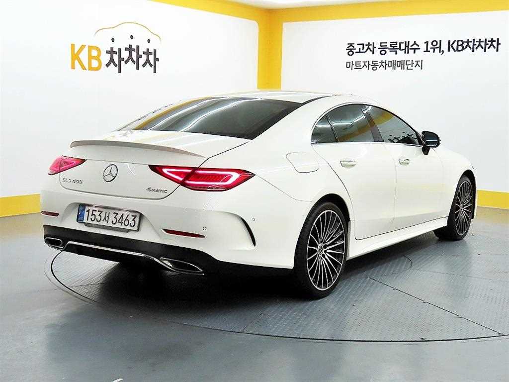Mercedes Benz CLS Class - Vista 4