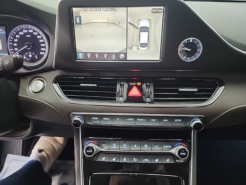 HYUNDAI Grandeur - Vista 10