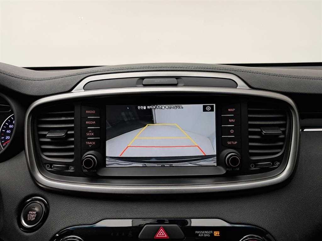 KIA Sorento - Vista 10