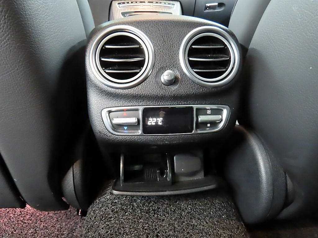 Mercedes Benz E class 2021 - Importación desde Corea - HF Imports Iquique - Foto 13