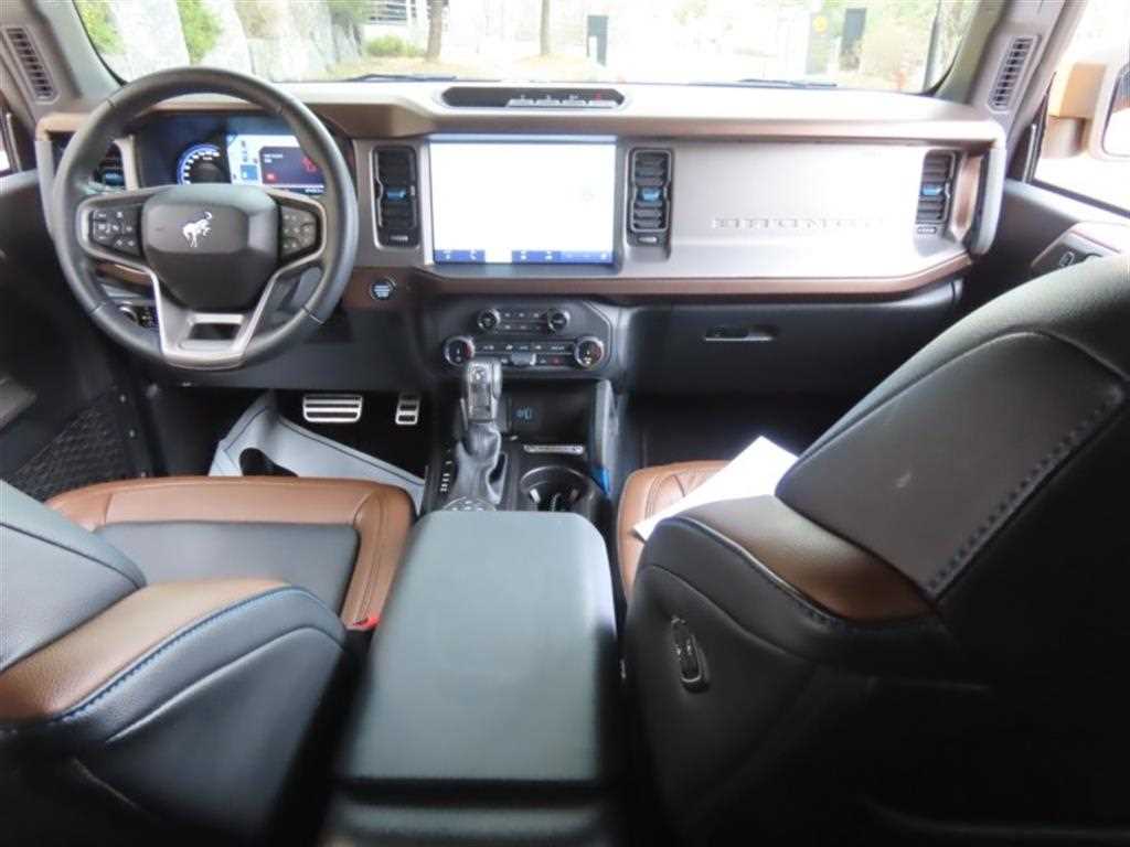 Ford Bronco 2022 Amarillo - Importación desde Corea - HF Imports Iquique - Foto 15