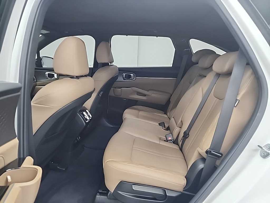 KIA Sorento - Vista 12