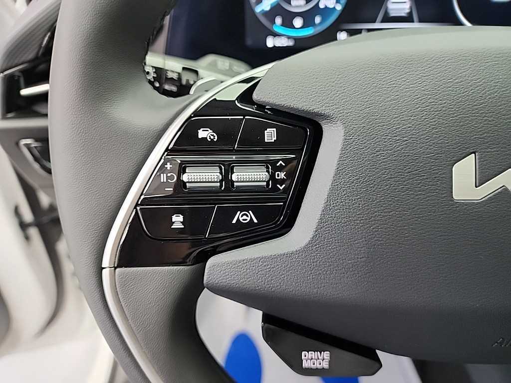 KIA Niro 2025 Blanco - Importación desde Corea - HF Imports Iquique - Foto 17