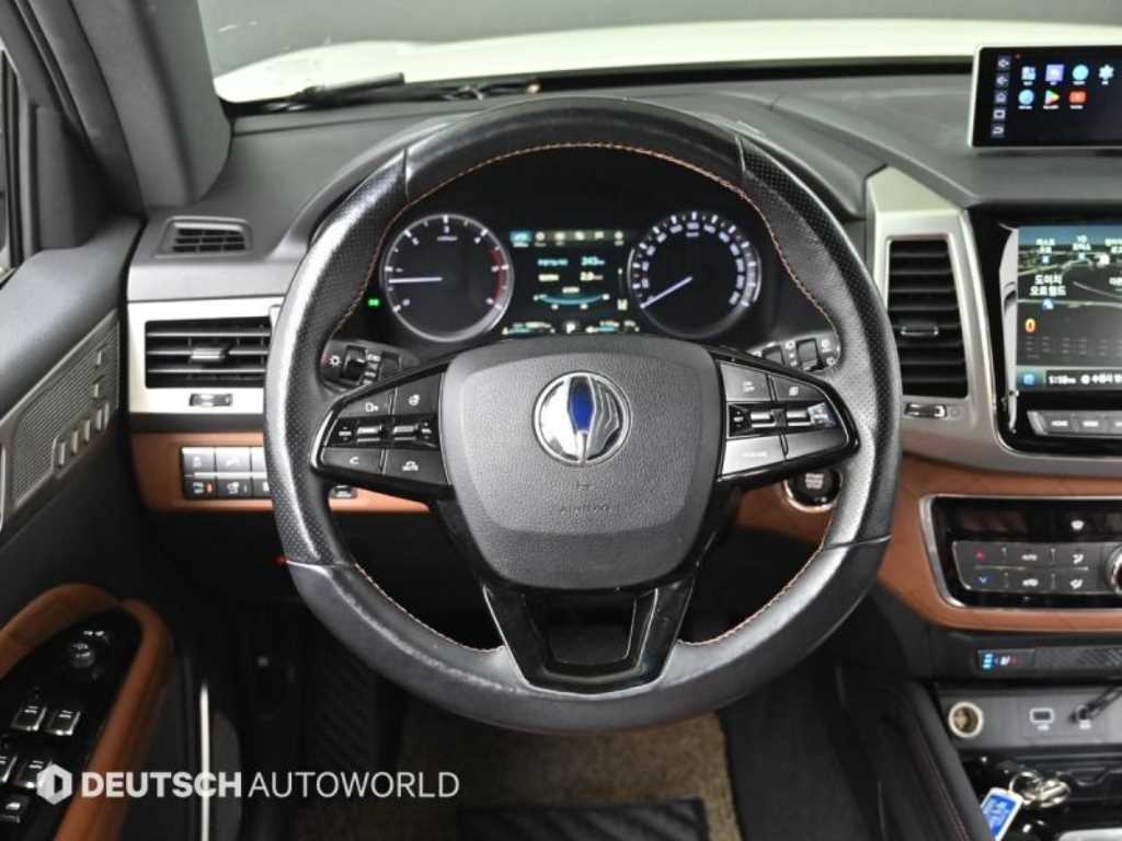 Ssangyong Rexton - Vista 11