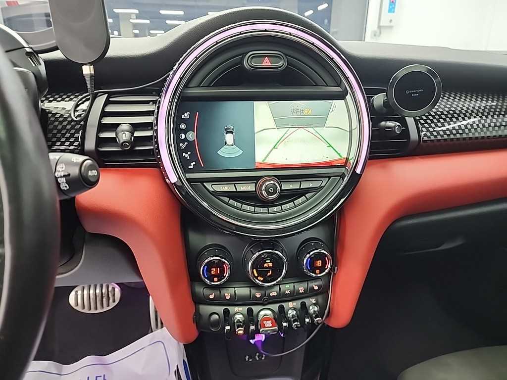 Mini Cooper - Vista 10