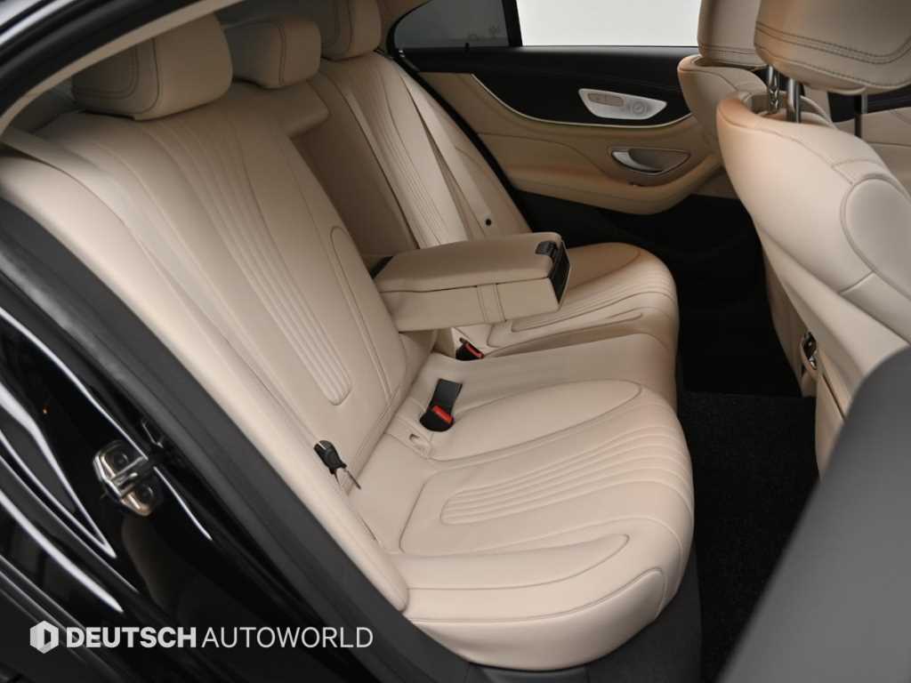 Mercedes Benz CLS Class - Vista 12