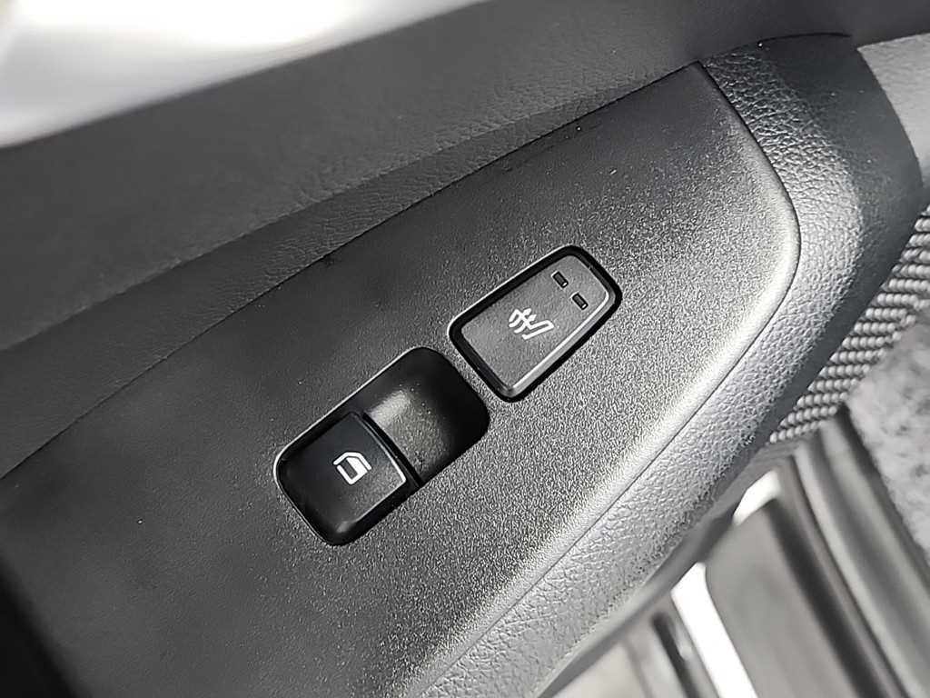 KIA Seltos 2023 Blanco - Importación desde Corea - HF Imports Iquique - Foto 13