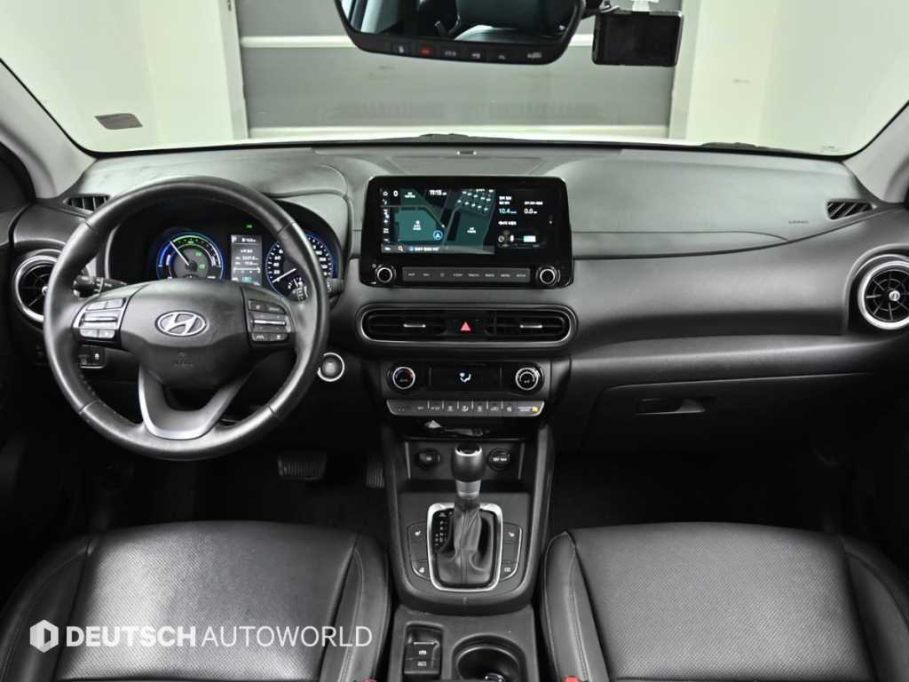 HYUNDAI Kona - Vista 7