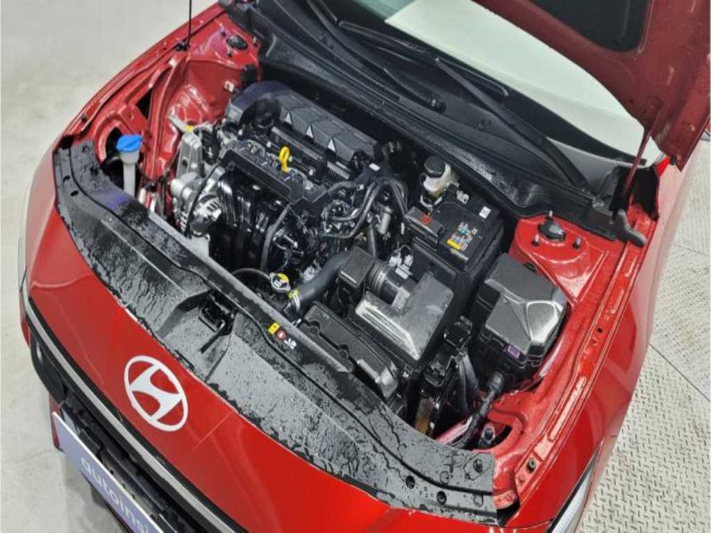 HYUNDAI Avante - Vista 7