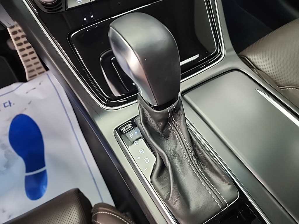 HYUNDAI Grandeur - Vista 8