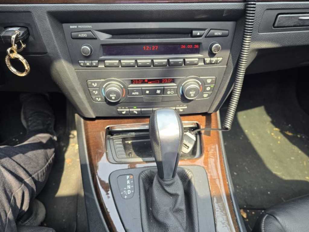 BMW 3 series 2009 Negro - Importación desde Corea - HF Imports Iquique - Foto 14