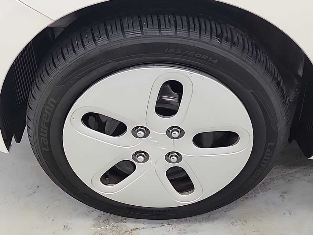 KIA Ray 2023 Blanco - Importación desde Corea - HF Imports Iquique - Foto 18