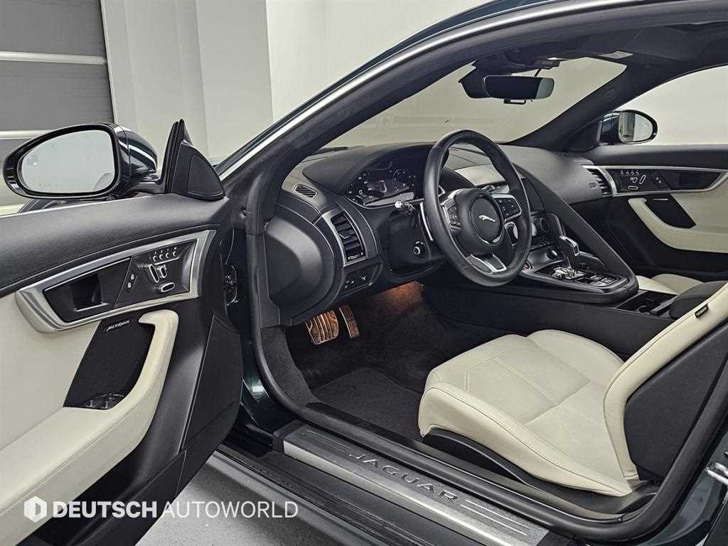 Jaguar F-TYPE - Vista 11