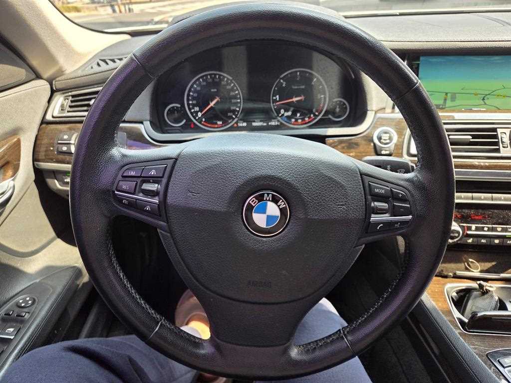 BMW 7 Series 2013 Blanco - Importación desde Corea - HF Imports Iquique - Foto 14