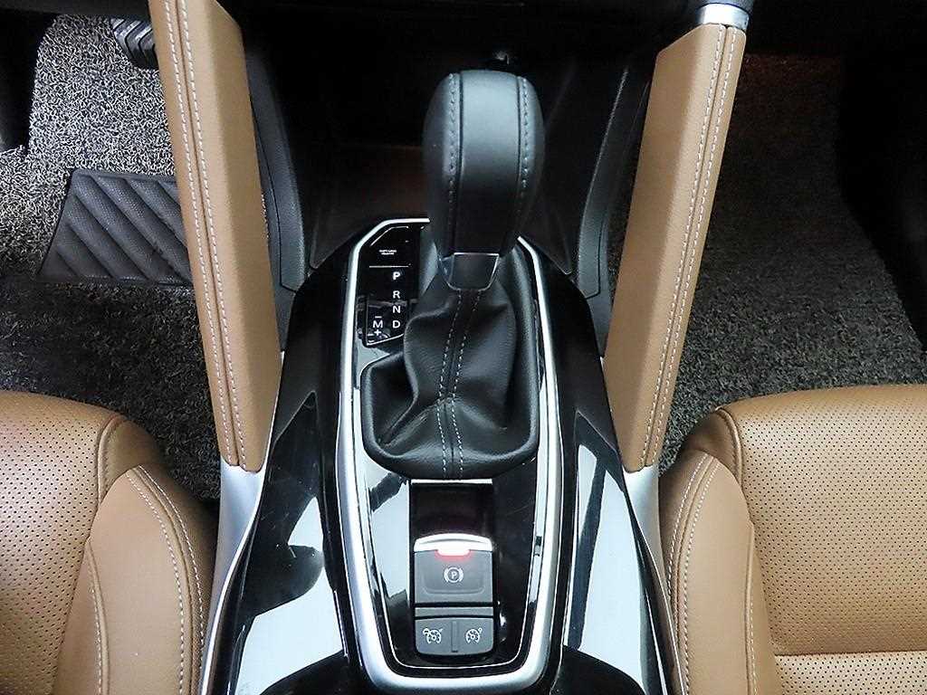 SAMSUNG QM6 - Vista 10