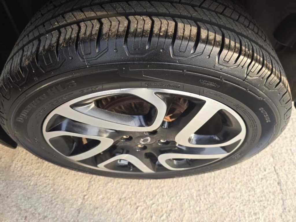 SAMSUNG QM3 - Vista 11