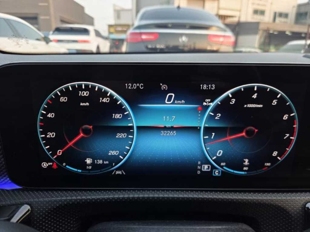 Mercedes Benz A Class - Vista 6