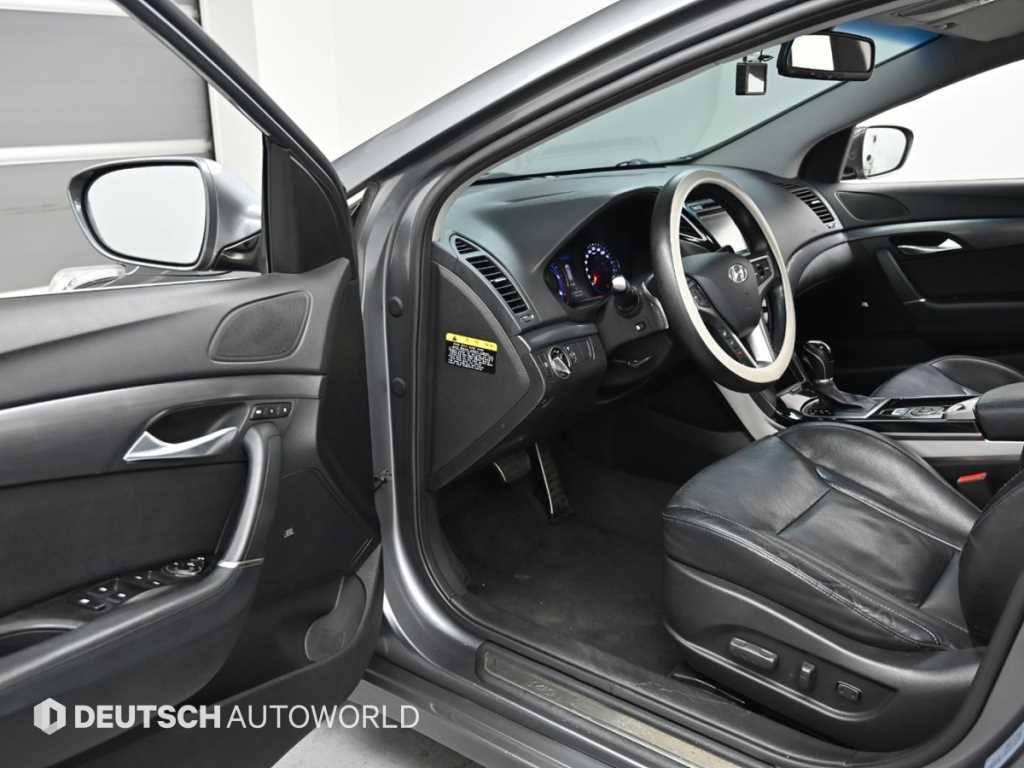 HYUNDAI i40 - Vista 11