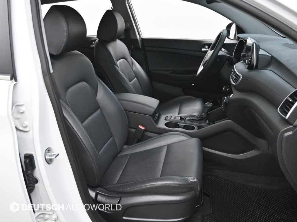 HYUNDAI Tucson - Vista 10