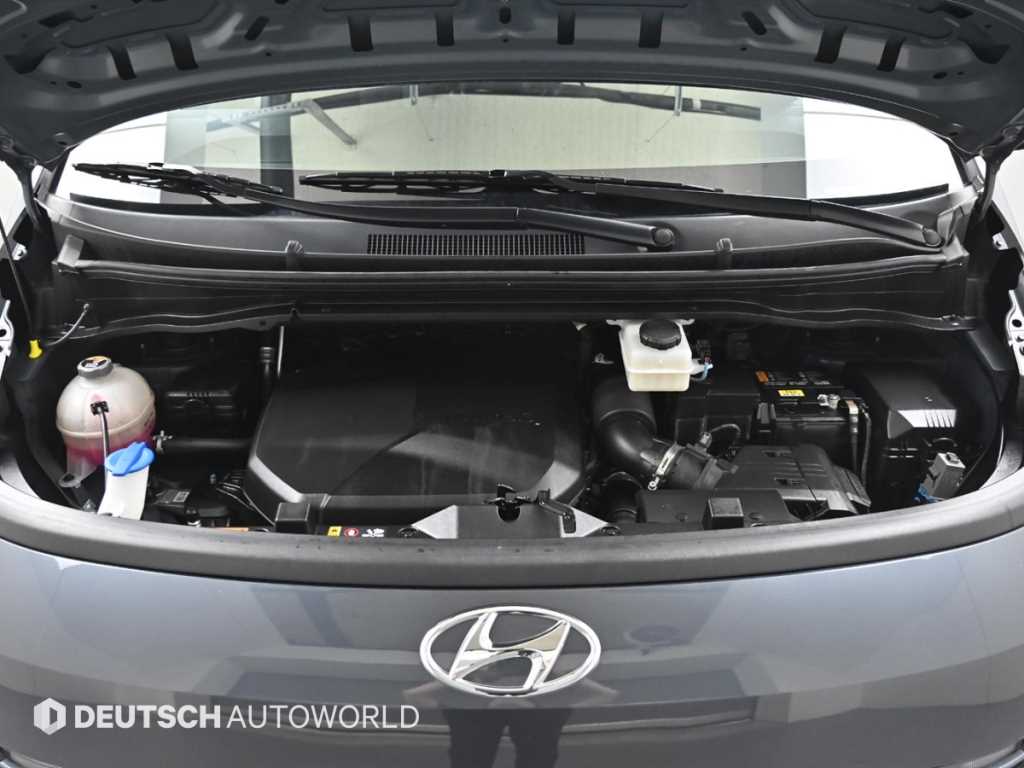 HYUNDAI Staria - Vista 6