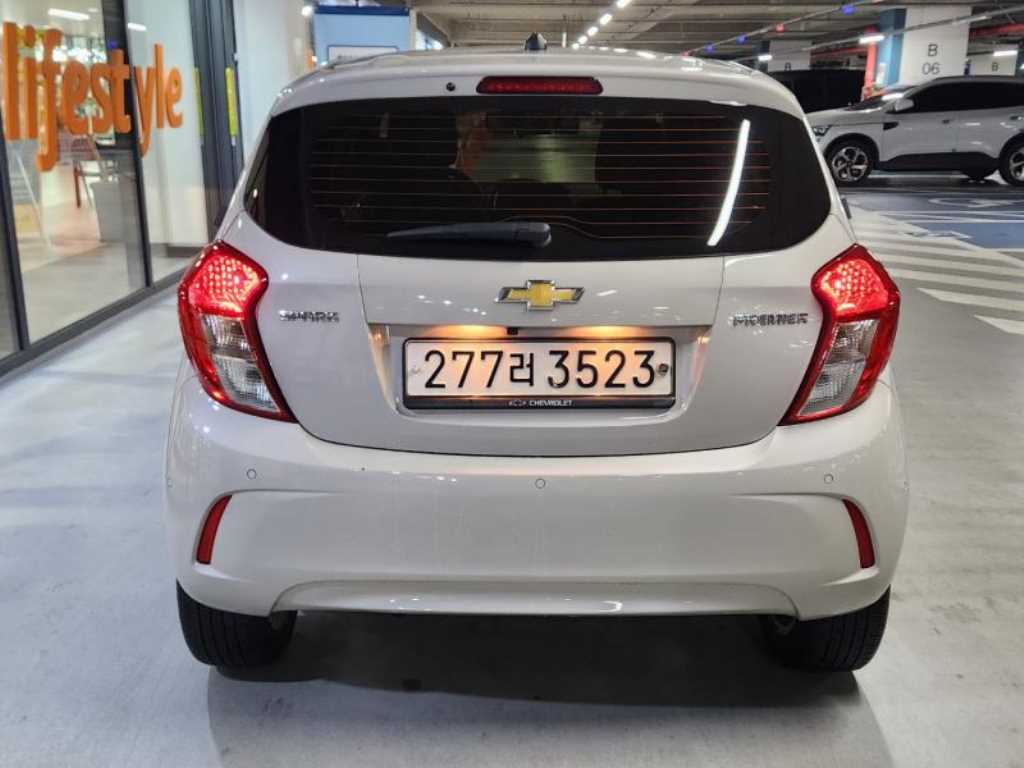Chevrolet Spark - Vista 5
