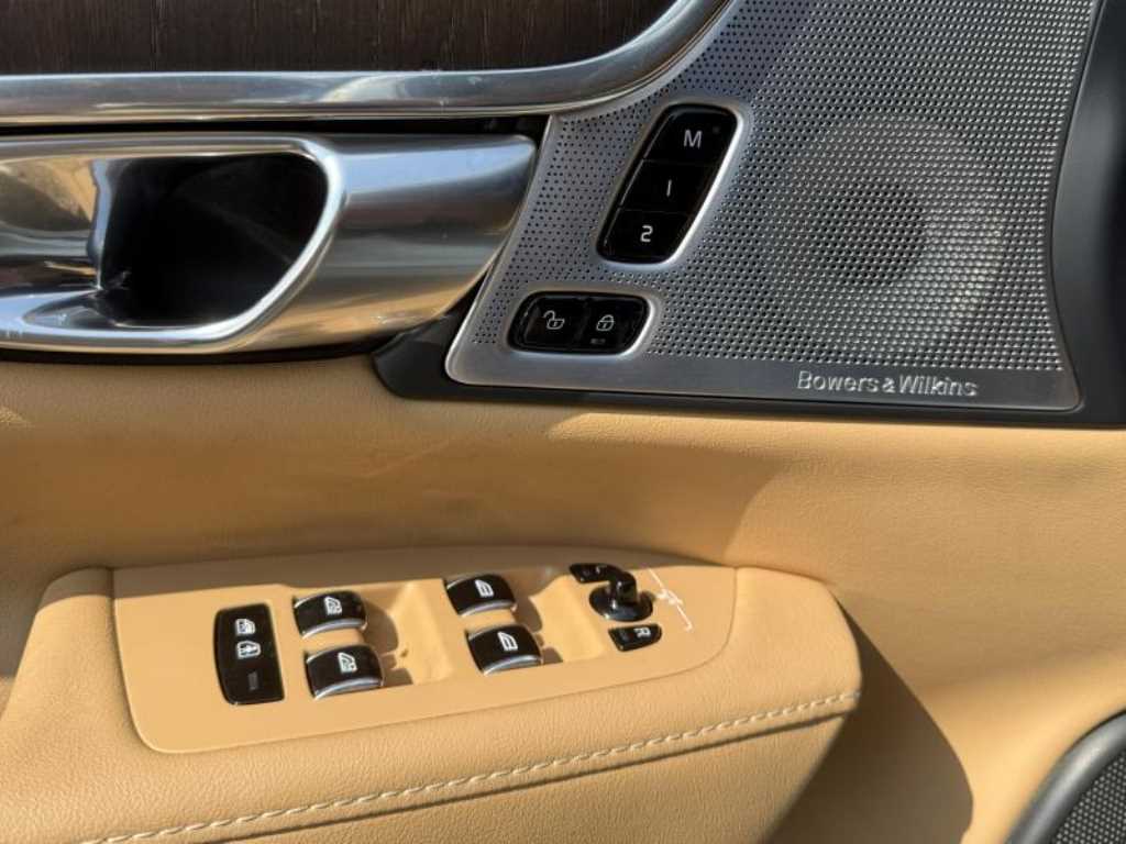 Volvo S90 - Vista 12