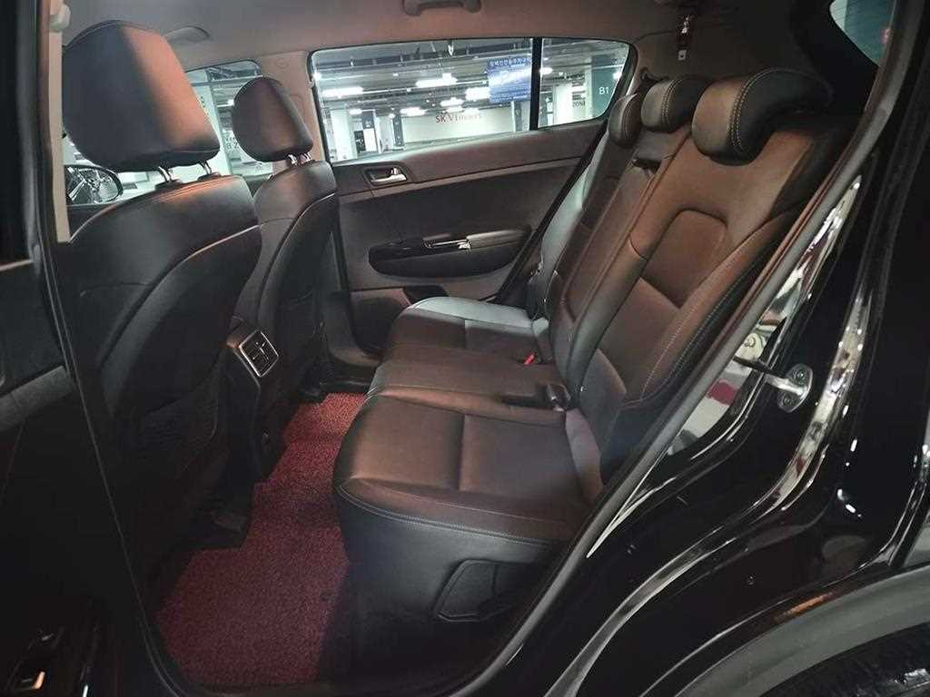 KIA Sportage - Vista 7